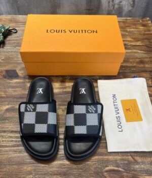 LV SANDAL