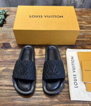 LV SANDAL