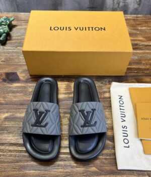 LV SANDAL