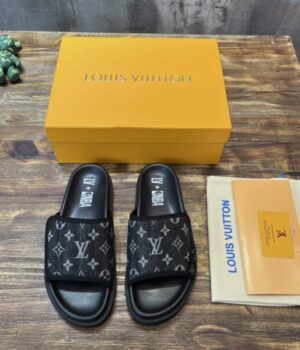 LV SANDAL