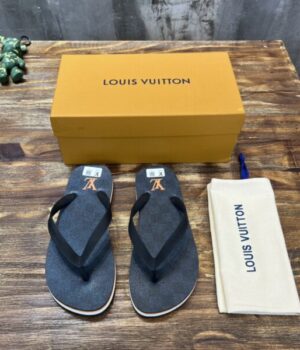 LV SANDAL
