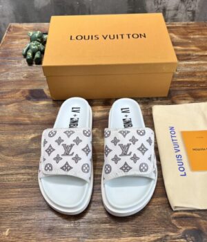 LV SANDAL