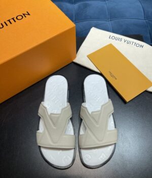 LV SANDAL