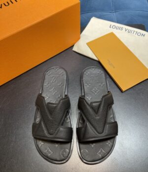 LV SANDAL