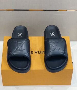 LV SANDAL