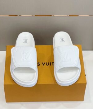 LV SANDAL