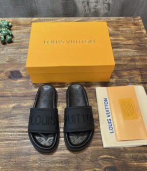 LV SANDAL