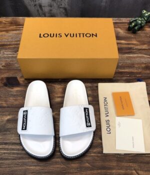 LV SANDAL
