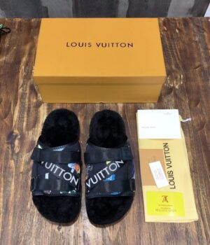 LV SANDAL