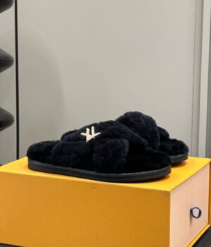LV SANDAL
