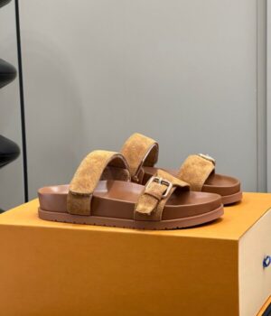 LV SANDAL