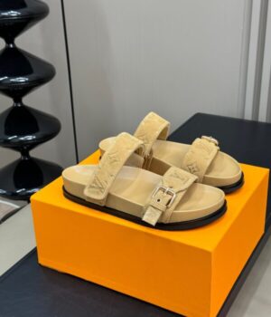 LV SANDAL