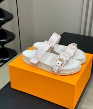 LV SANDAL