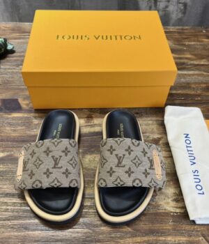 LV SANDAL