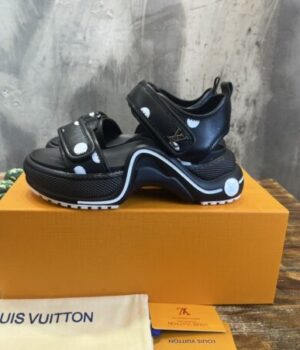 LV SANDAL