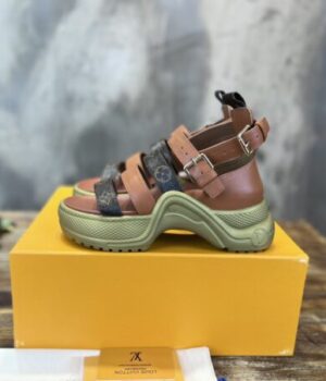 LV SANDAL