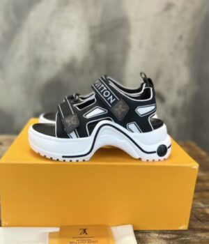 LV SANDAL
