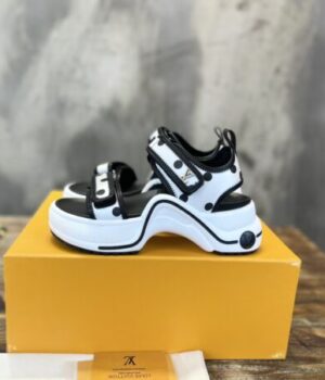 LV SANDAL