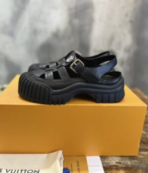 LV SANDAL