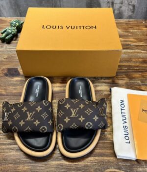LV SANDAL