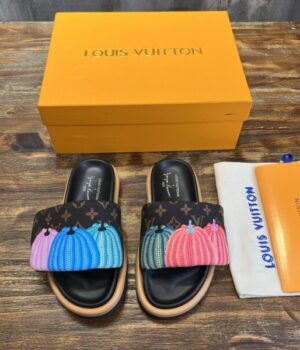LV SANDAL