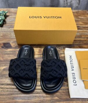 LV SANDAL