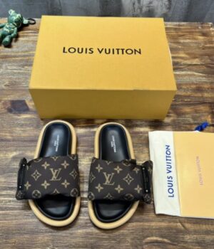 LV SANDAL