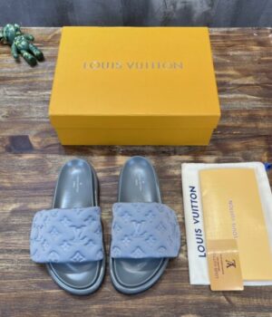 LV SANDAL