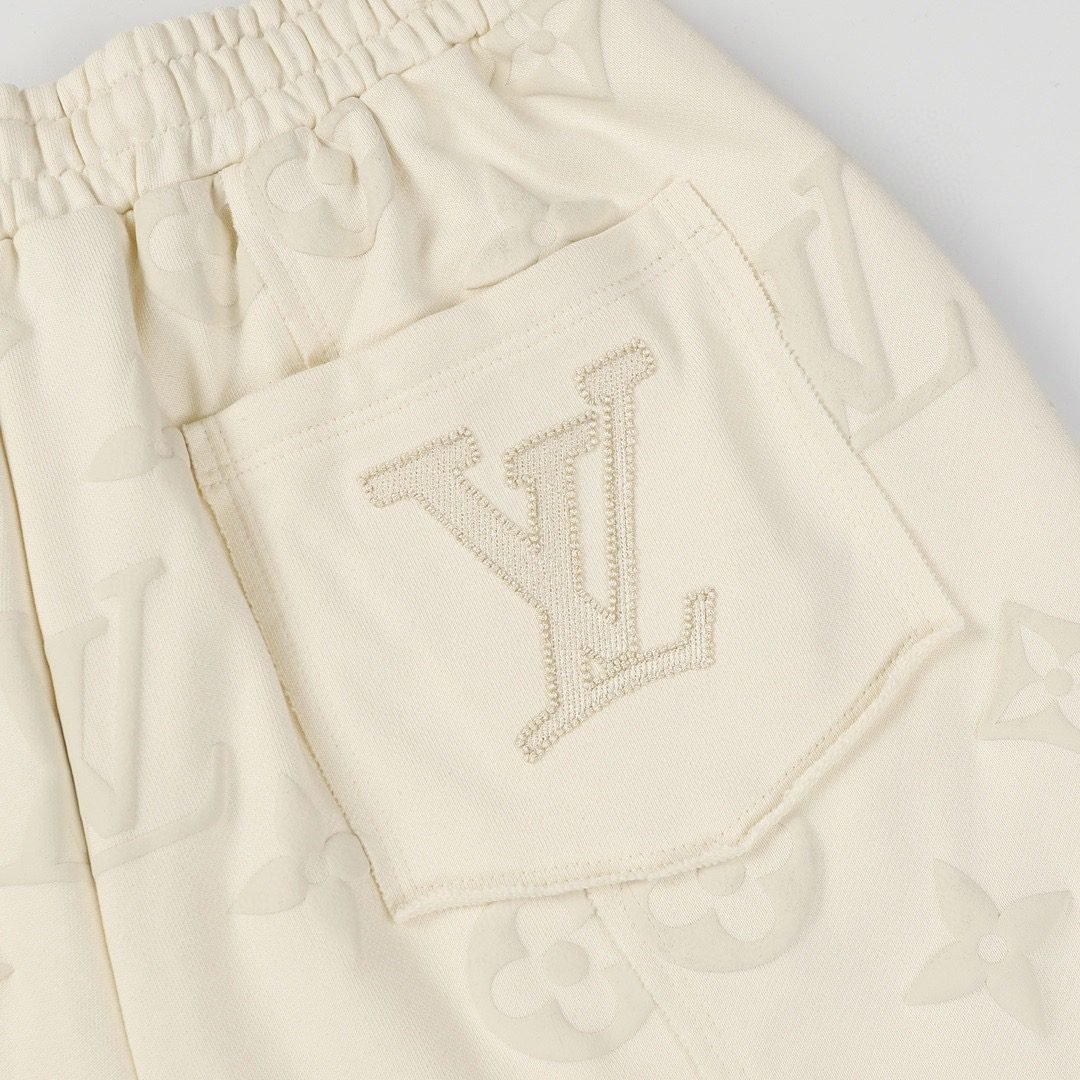 LV SHORTS - Image 7