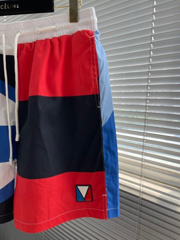 LV SHORTS - Image 4