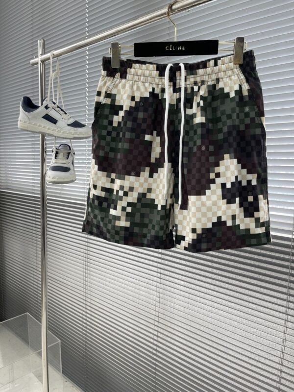 LV SHORTS