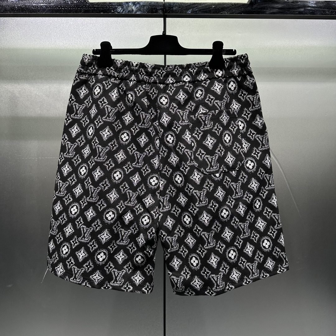 LV SHORTS - Image 3