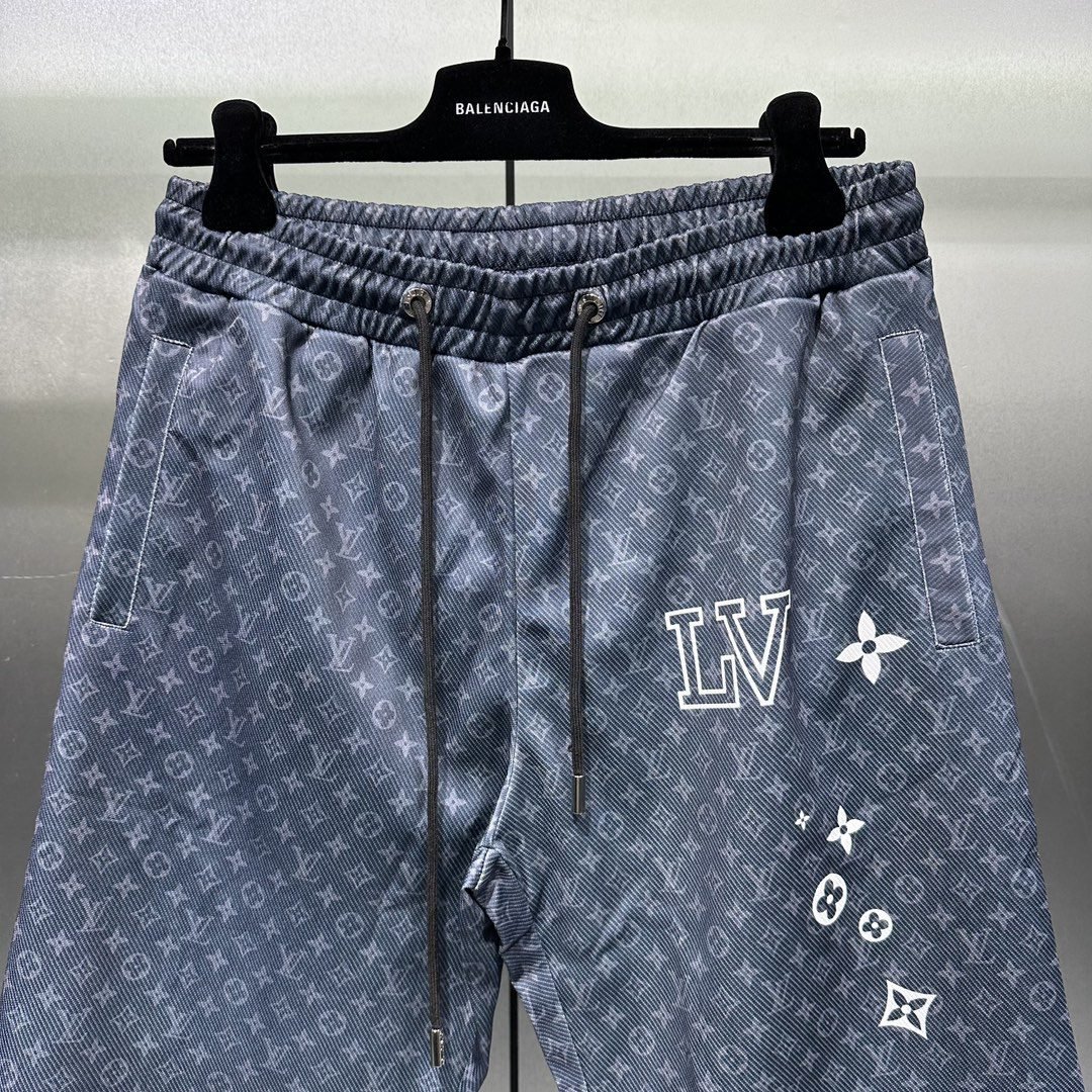 LV SHORTS - Image 7
