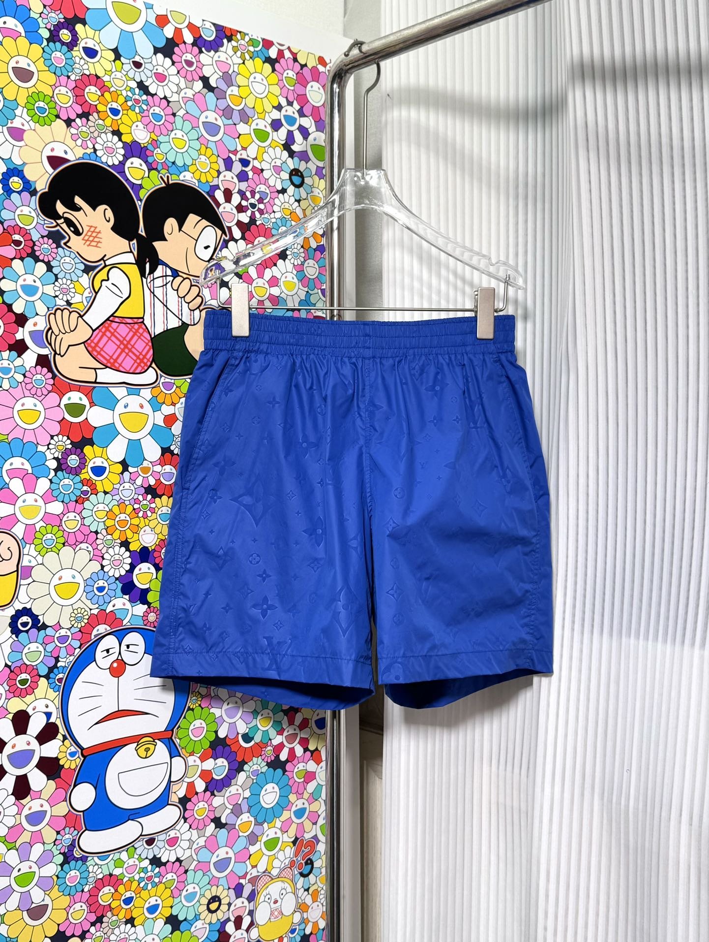 LV SHORTS - Image 2