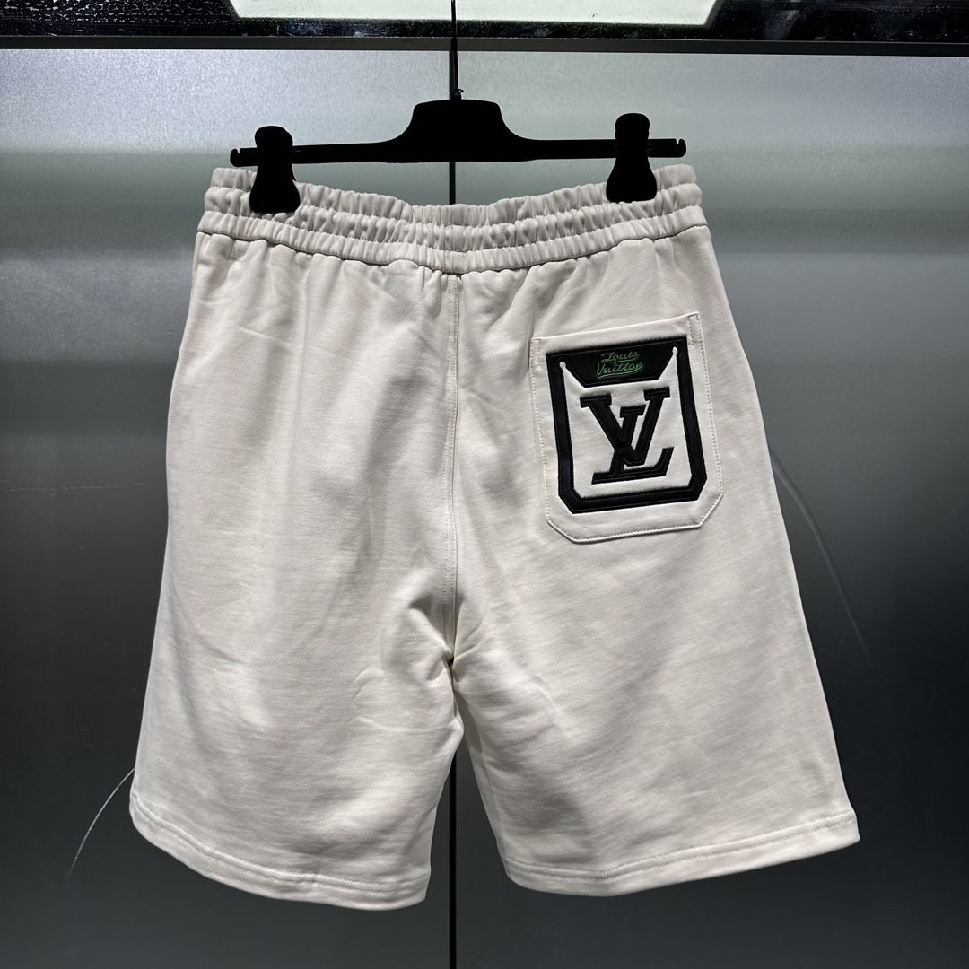LV SHORTS - Image 3