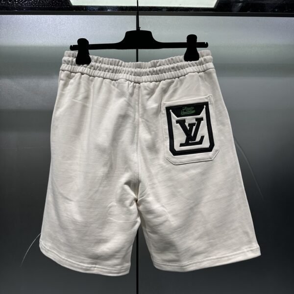 LV SHORTS - Image 4