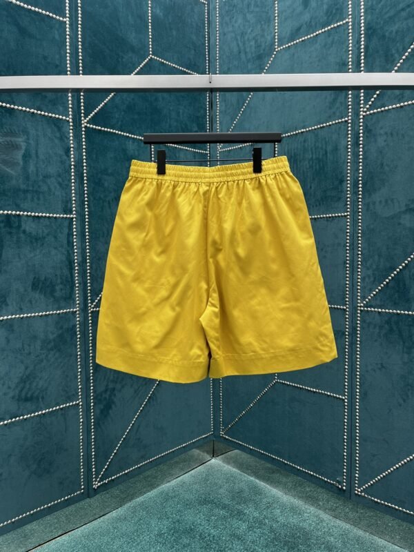 LV SHORTS - Image 4