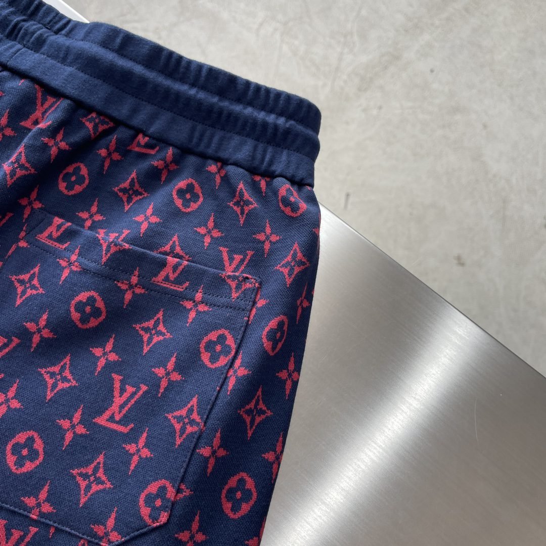 LV SHORTS - Image 7