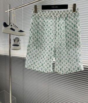 LV SHORTS
