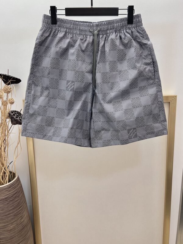 LV SHORTS
