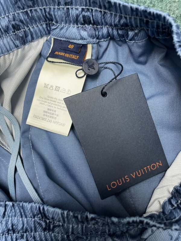 LV SHORTS - Image 6