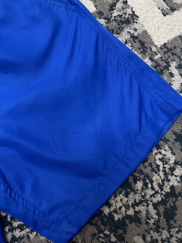 LV SHORTS - Image 6