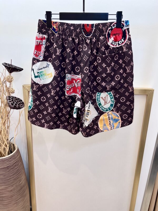 LV SHORTS - Image 4
