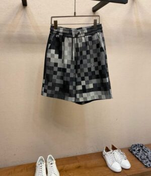 LV SHORTS