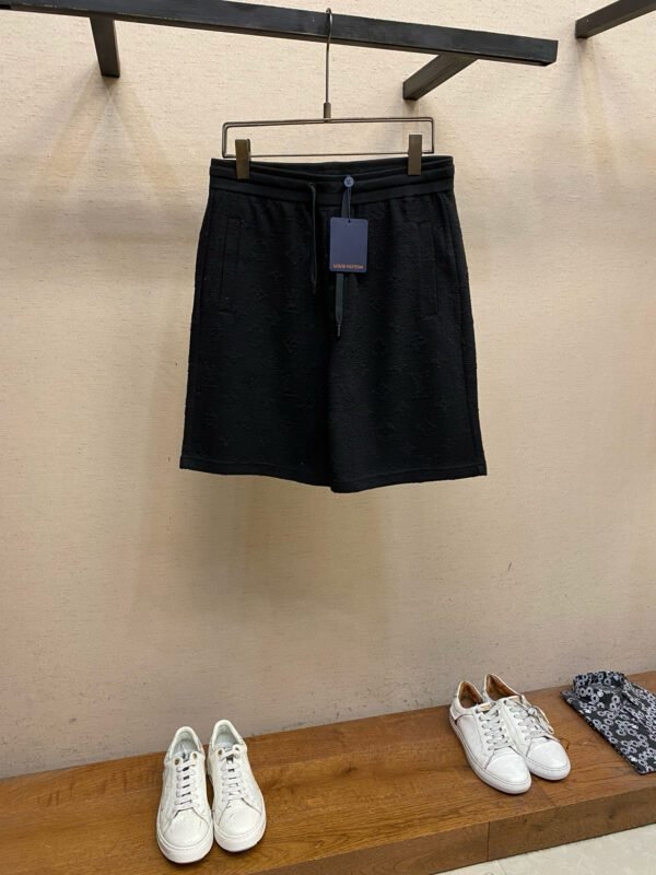 LV SHORTS