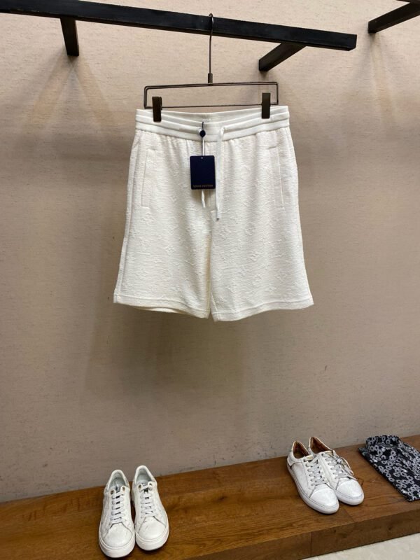 LV SHORTS