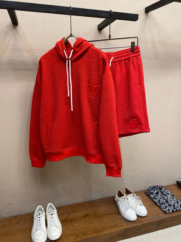 LV SHORTS - Image 4