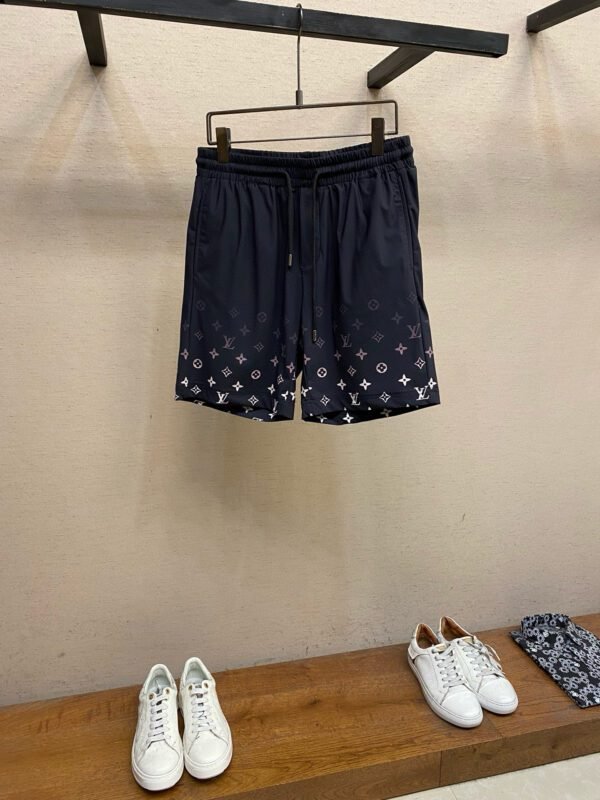 LV SHORTS