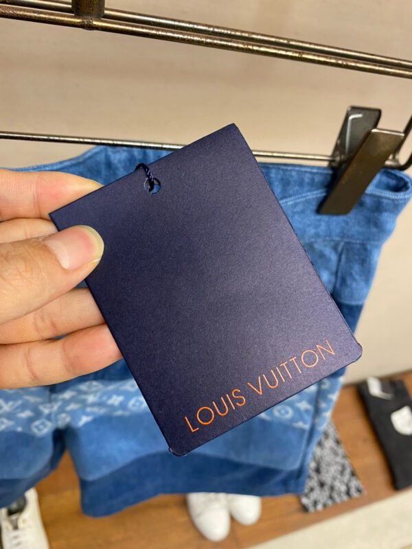 LV SHORTS - Image 6