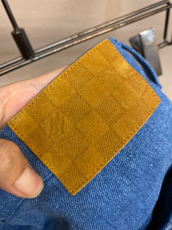 LV SHORTS - Image 8